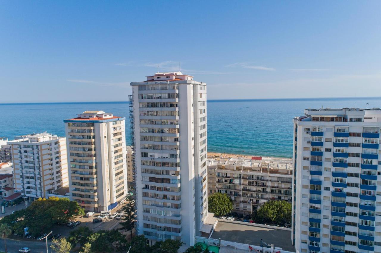 Seaview Penthouse In Algarve With Spacious Terrace 쿼테이라 외부 사진